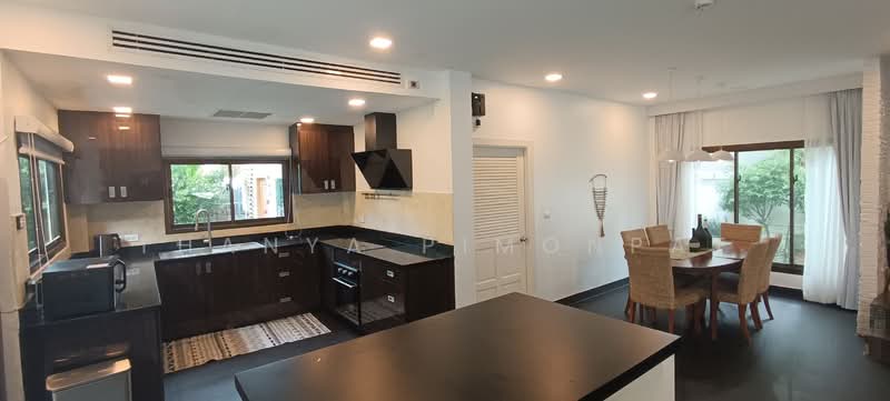 Lovely 4 Bedrooms House for Sale with Studio Bo Phut Bangrak, Surat Thani, Bo Put, Ko Samui, Surat Thani, 5 Bedrooms, 220 sqm, Single Detached House For Sale, by Thanya Pimonpat, 60252701 - DDproperty.com