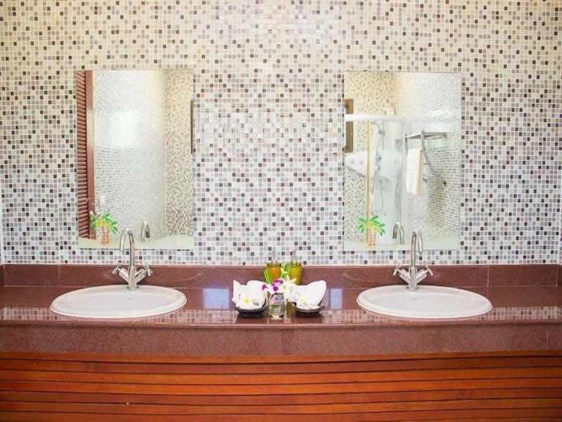 Thai Style Villa in Plai Laem for Rent and Sale, Surat Thani, Bo Put, Ko Samui, Surat Thani, 4 Bedrooms, 350 sqm, Single Detached House For Sale, by Thanya Pimonpat, 60252721 - DDproperty.com