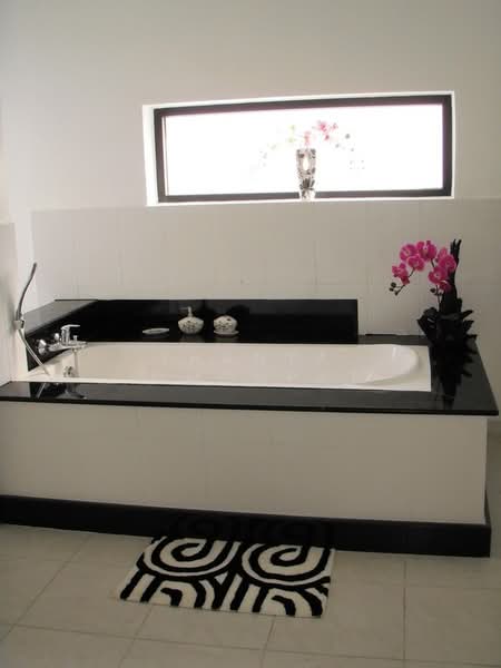 ขายบ้านเดี่ยว 5 ห้องนอน ในทำเล เกาะสมุย, สุราษฎร์ธานี, สุราษฎร์ธานี, ลิปะน้อย, เกาะสมุย, สุราษฎร์ธานี, 300 ตร.ม., บ้านเดี่ยว ขาย, โดย Thanya Pimonpat, 60252768 - DDproperty.com