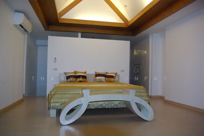 Villa in Taling Ngam for Sale, Surat Thani, Lipa Noi, Ko Samui, Surat Thani, 5 Bedrooms, 300 sqm, Single Detached House For Sale, by Thanya Pimonpat, 60252768 - DDproperty.com