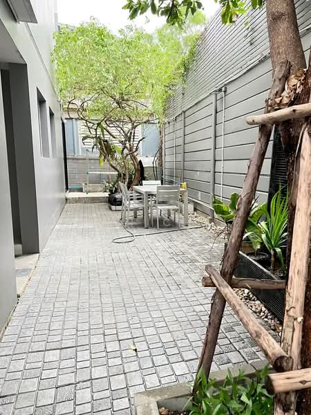 Nirvana Define Srinakarin-Rama 9, Bangkok, Srinakarin - Rom Klao Road, Saphan Sung, Saphan Sung, Bangkok, 3 Bedrooms, 230 sqm, Townhouse For Rent, by Sittichai (Ice) Tulyanon, 60252789 - DDproperty.com