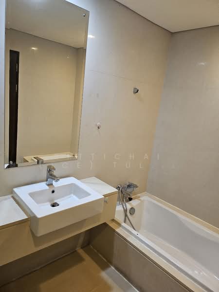 Le Luk Condominium : เลอ ลักซ์ คอนโดมิเนียม, กรุงเทพ, 1599 291 ถ.สุขุมวิท, พระโขนงเหนือ, วัฒนา, กรุงเทพ, 79 ตร.ม., คอนโด ให้เช่า, โดย Sittichai (Ice) Tulyanon, 60252800 - DDproperty.com