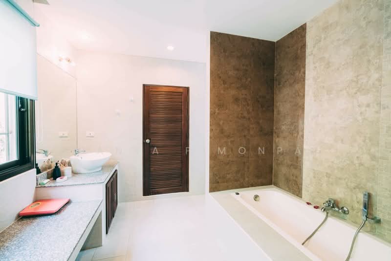 Sea View Villa at Maret for Sale, Surat Thani, Maret, Ko Samui, Surat Thani, 4 Bedrooms, 350 sqm, Villa For Sale, by Thanya Pimonpat, 60252828 - DDproperty.com