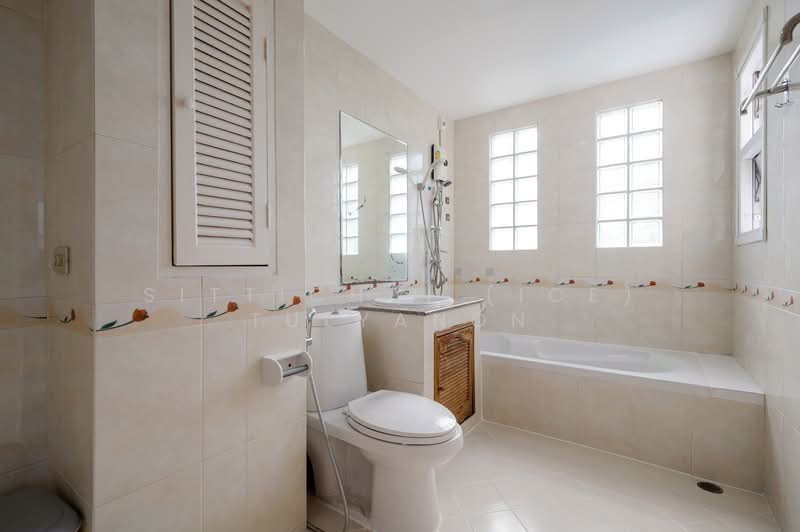 Busarakum Place, Bangkok, Jom Phon, Chatuchak, Bangkok, 6 Bedrooms, 340 sqm, Townhouse For Rent, by Sittichai (Ice) Tulyanon, 60252884 - DDproperty.com