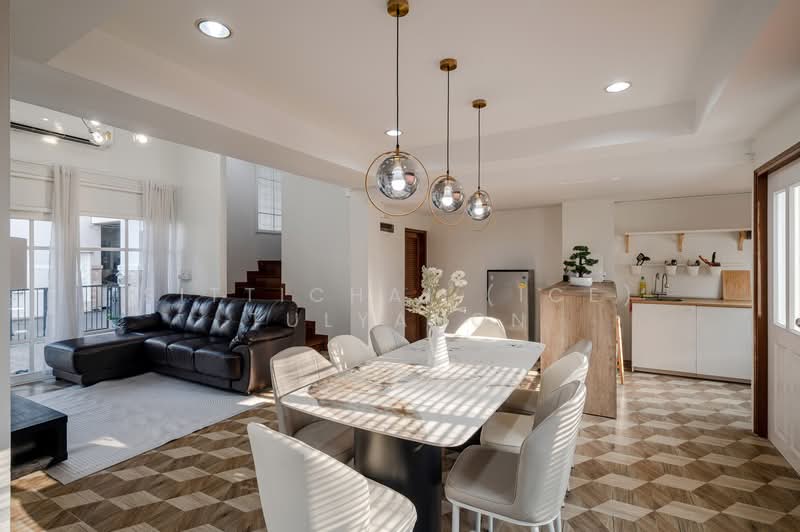 Busarakum Place, Bangkok, Jom Phon, Chatuchak, Bangkok, 6 Bedrooms, 340 sqm, Townhouse For Rent, by Sittichai (Ice) Tulyanon, 60252884 - DDproperty.com