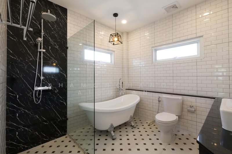 World Club Land, Chiang Mai, Chiang Mai-Hang Dong Road, Nong Kwai, Hang Dong, Chiang Mai, 4 Bedrooms, 256 sqm, Single Detached House For Rent, by Khamonchanok Aisuwan, 60252993 - DDproperty.com