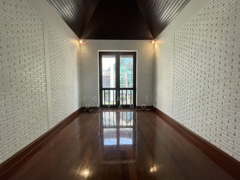 4 Bedrooms Villa for Rent in Sukhumvit 26, Bangkok, Khong Tan, Khlong Toei, Bangkok, 4 Bedrooms, 639 sqm, Villa For Rent, by Sittichai (Ice) Tulyanon, 60253058 - DDproperty.com