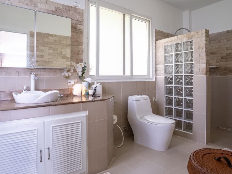 วิลล่า 4 ห้องนอน ให้เช่า ในทำเล เกาะสมุย, สุราษฎร์ธานี, สุราษฎร์ธานี, บ่อผุด, เกาะสมุย, สุราษฎร์ธานี, 220 ตร.ม., วิลล่า ให้เช่า, โดย Thanya Pimonpat, 60253116 - DDproperty.com