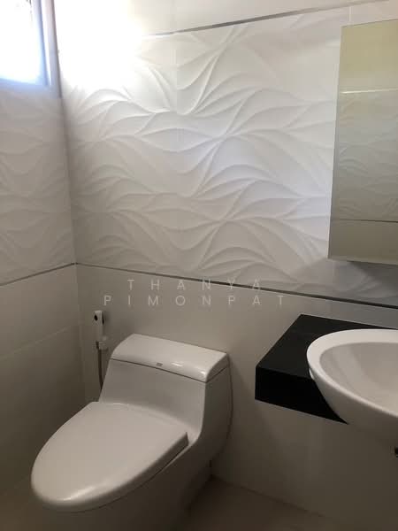 บ้านเดี่ยว 3 ห้องนอน ให้เช่า ในทำเล เกาะสมุย, สุราษฎร์ธานี, สุราษฎร์ธานี, บ่อผุด, เกาะสมุย, สุราษฎร์ธานี, 200 ตร.ม., บ้านเดี่ยว ให้เช่า, โดย Thanya Pimonpat, 60253151 - DDproperty.com