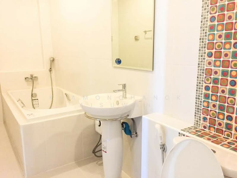 Nimman Townhouse, เชียงใหม่, สุเทพ, เมืองเชียงใหม่, เชียงใหม่, 90 ตร.ม., บ้านเดี่ยว ขาย, โดย Khamonchanok Aisuwan, 60253191 - DDproperty.com