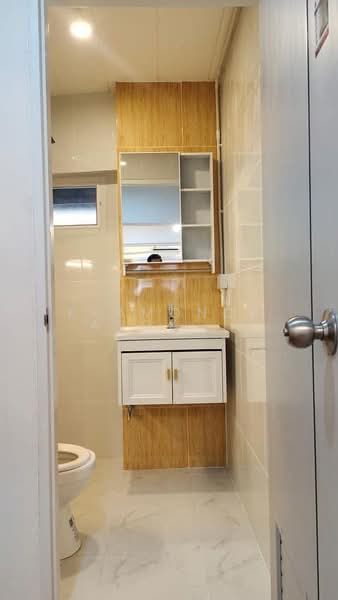 Townhouse for Rent on Santitham Road Chang Phueak, Chiang Mai, Chang Phuak, Muang Chiang Mai, Chiang Mai, 3 Bedrooms, 120 sqm, Townhouse For Rent, by Khamonchanok Aisuwan, 60253249 - DDproperty.com