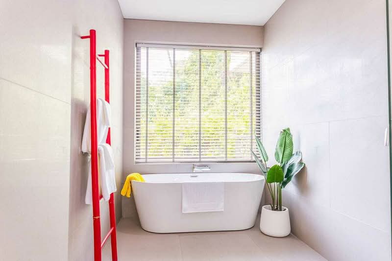 วิลล่า 5 ห้องนอน ให้เช่า ในทำเล เกาะสมุย, สุราษฎร์ธานี, สุราษฎร์ธานี, บ่อผุด, เกาะสมุย, สุราษฎร์ธานี, 300 ตร.ม., วิลล่า ให้เช่า, โดย Thanya Pimonpat, 60253280 - DDproperty.com