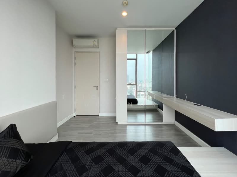 The Room BTS Wongwianyai, Bangkok, 44 KrungThonBuri Road, Khlong Ton Sai, Khlong San, Bangkok, 2 Bedrooms, 90 sqm, Condo For Rent, by Sittichai (Ice) Tulyanon, 60253310 - DDproperty.com