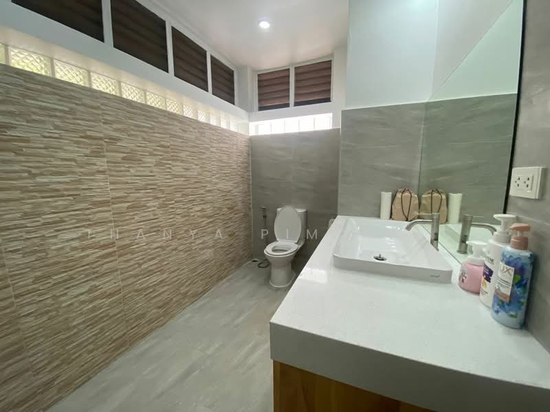 บ้านเดี่ยว 3 ห้องนอน ให้เช่า ในทำเล เกาะสมุย, สุราษฎร์ธานี, สุราษฎร์ธานี, บ่อผุด, เกาะสมุย, สุราษฎร์ธานี, 120 ตร.ม., บ้านเดี่ยว ให้เช่า, โดย Thanya Pimonpat, 60253327 - DDproperty.com