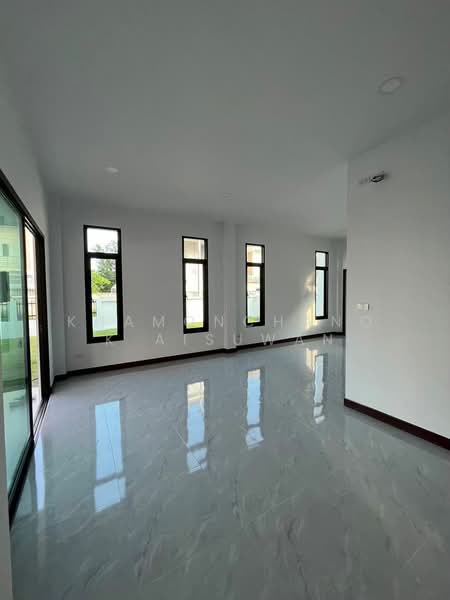 Sirada Village, Chiang Mai, San Sai Luang, San Sai, Chiang Mai, 3 Bedrooms, 130 sqm, Single Detached House For Sale, by Khamonchanok Aisuwan, 60253337 - DDproperty.com