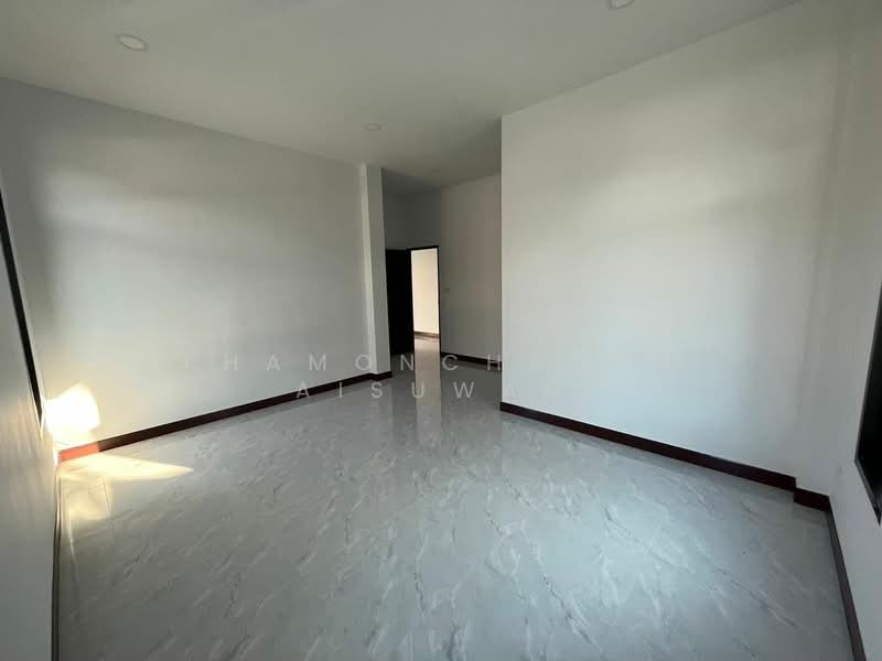 Sirada Village, Chiang Mai, San Sai Luang, San Sai, Chiang Mai, 3 Bedrooms, 130 sqm, Single Detached House For Sale, by Khamonchanok Aisuwan, 60253337 - DDproperty.com