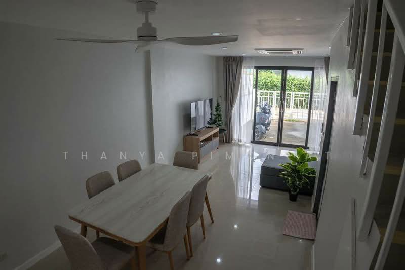 Modern Townhouse near Fishermans Village, Surat Thani, Bo Put, Ko Samui, Surat Thani, 4 Bedrooms, 150 sqm, Townhouse For Rent, by Thanya Pimonpat, 60253369 - DDproperty.com