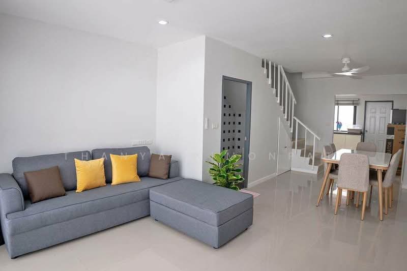 Modern Townhouse near Fishermans Village, Surat Thani, Bo Put, Ko Samui, Surat Thani, 4 Bedrooms, 150 sqm, Townhouse For Rent, by Thanya Pimonpat, 60253369 - DDproperty.com