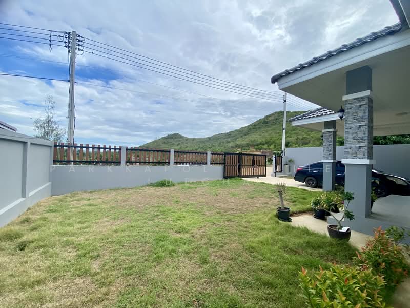 House with Beautiful Mountain View in Pran Buri, ประจวบคีรีขันธ์, ปราณบุรี, ปราณบุรี, ประจวบคีรีขันธ์, 200 ตร.ม., บ้านเดี่ยว ขาย, โดย Parkkapol (Smile) Luecha, 60253459 - DDproperty.com