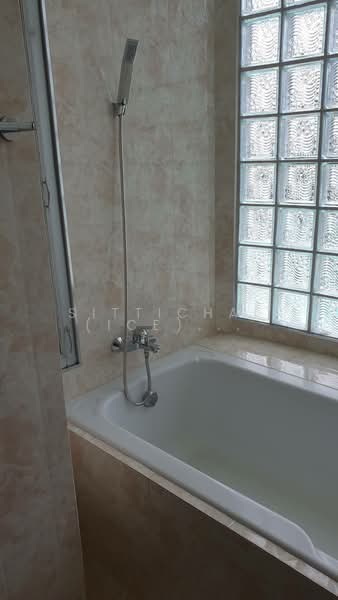 Le Premier 1 : เลอ พรีเมีย 1, กรุงเทพ, 13 ซอยสุขุมวิท 23, คลองเตยเหนือ, วัฒนา, กรุงเทพ, 180 ตร.ม., คอนโด ให้เช่า, โดย Sittichai (Ice) Tulyanon, 60253512 - DDproperty.com