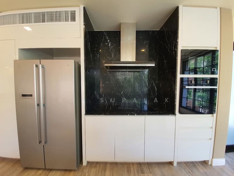 Penthouse Condominium 2, Bangkok, Phra Kanong Nua, Watthana, Bangkok, 4 Bedrooms, 250 sqm, Condo For Rent, by Sittichai (Ice) Tulyanon, 60253528 - DDproperty.com