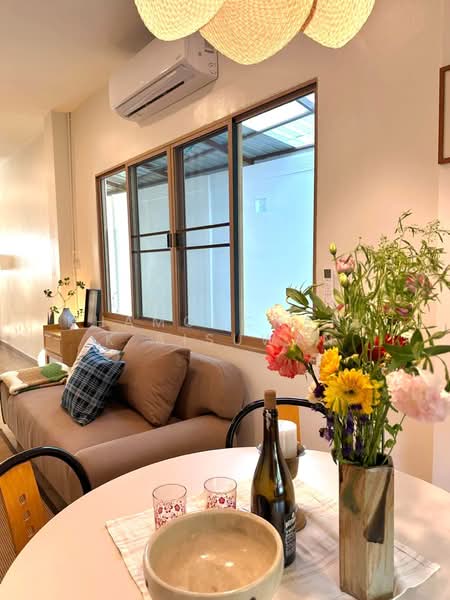 ขายทาวน์เฮ้าส์ 2 ห้องนอน ในทำเล เมืองเชียงใหม่, เชียงใหม่, เชียงใหม่, วัดเกต, เมืองเชียงใหม่, เชียงใหม่, 170 ตร.ม., ทาวน์เฮ้าส์ ขาย, โดย Khamonchanok Aisuwan, 60253566 - DDproperty.com