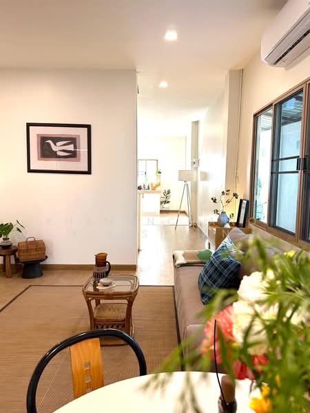 For Sale - 2 Bedrooms Townhouse for Rent and Sale in Wat Ket, Chiang Mai