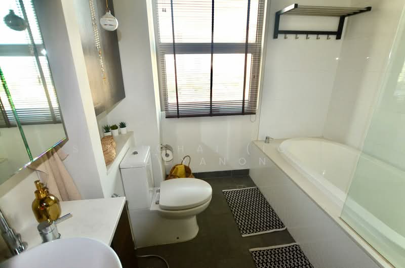 The Lofts Yennakart, Bangkok, 366 ์Soi Nang Linchi Yenakat Road, Chong Nonsi, Yan Nawa, Bangkok, 2 Bedrooms, 82 sqm, Condo For Rent, by Sittichai (Ice) Tulyanon, 60253610 - DDproperty.com