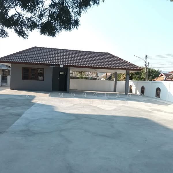 House for Rent in Near Chiang Mai Airport, Chiang Mai, Mae Hia, Muang Chiang Mai, Chiang Mai, 8 Bedrooms, 500 sqm, Single Detached House For Rent, by Khamonchanok Aisuwan, 60253748 - DDproperty.com