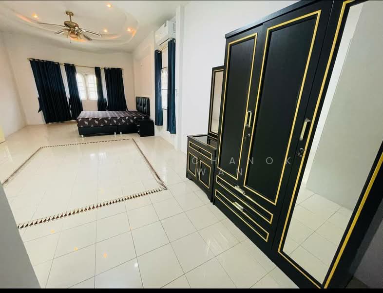 6 Bedrooms House for Rent in Chiang Mai, Chiang Mai, Mae Hia, Muang Chiang Mai, Chiang Mai, 6 Bedrooms, 500 sqm, Single Detached House For Rent, by Khamonchanok Aisuwan, 60253768 - DDproperty.com