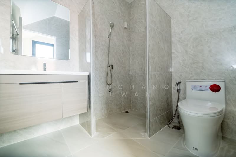 4 Bedrooms 5 Bathrooms for Sale in Hang Dong Kunlaphan Ville 9, Chiang Mai, Ban Waen, Hang Dong, Chiang Mai, 4 Bedrooms, 212 sqm, Single Detached House For Sale, by Khamonchanok Aisuwan, 60253893 - DDproperty.com