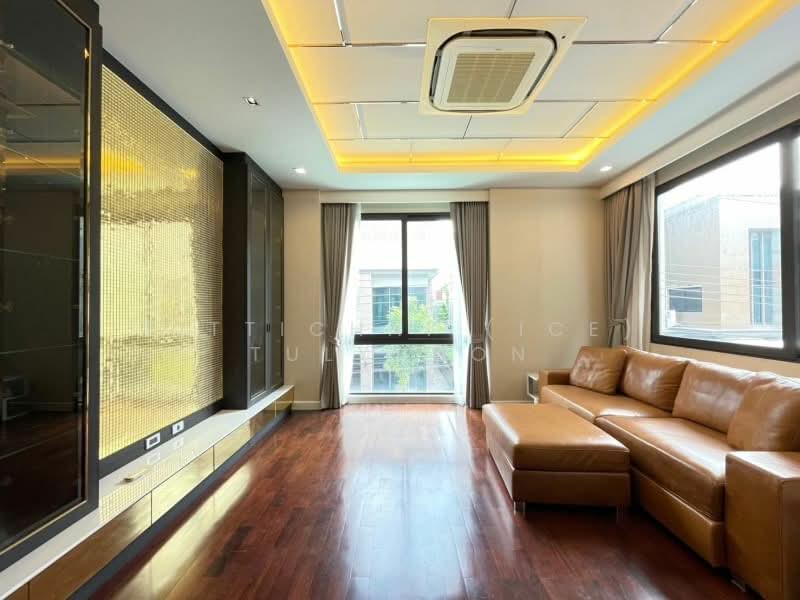 Soul Ladprao–Sena, Bangkok, Soi Latphrao Wanghin 60, Lat Phrao, Lat Phrao, Bangkok, 5 Bedrooms, 389 sqm, Single Detached House For Rent, by Sittichai (Ice) Tulyanon, 60253970 - DDproperty.com