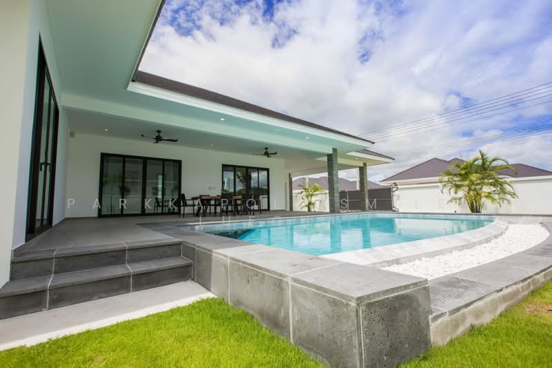 Highland Villas 3, Prachuap Khiri Khan, Hin Lek Fai, Hua Hin, Prachuap Khiri Khan, 4 Bedrooms, 210 sqm, Villa For Sale, by Parkkapol (Smile) Luecha, 60253987 - DDproperty.com