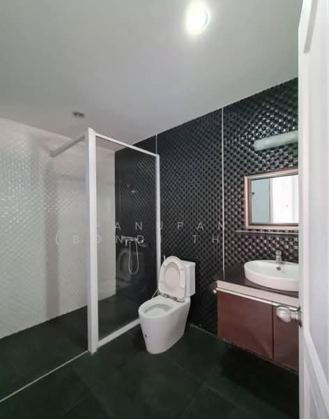 European Home Place, Chon Buri (Pattaya), Nong Pru, Bang Lamung (Pattaya), Chon Buri (Pattaya), 4 Bedrooms, 300 sqm, Villa For Rent, by Panupan (Bond) Thongpan, 60254032 - DDproperty.com