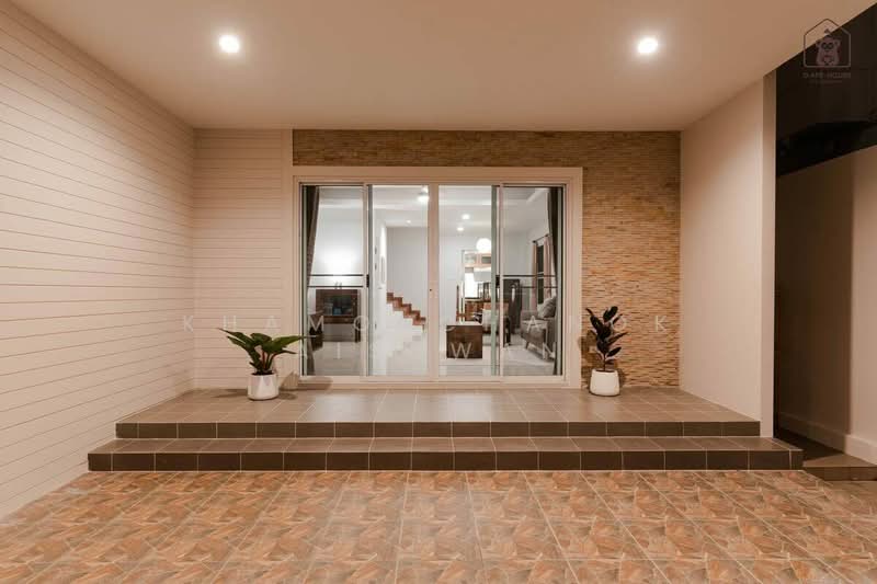 Townhouse for Rent in Suthep Area, Chiang Mai, Su Thep, Muang Chiang Mai, Chiang Mai, 3 Bedrooms, 140 sqm, Townhouse For Rent, by Khamonchanok Aisuwan, 60254105 - DDproperty.com