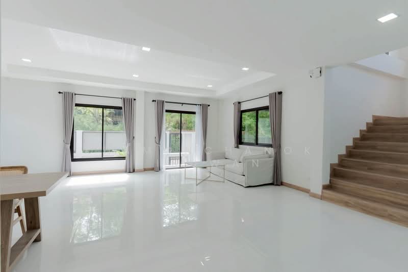 For Sale - Pool villa 3 bedrooms 4bathrooms for sale, Chiang Mai