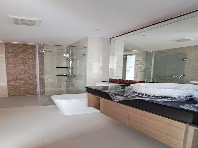 The Riviera Ocean Drive, Chon Buri (Pattaya), Jomtien Second Rd, Nong Pru, Bang Lamung (Pattaya), Chon Buri (Pattaya), 1 Bedroom, 43 sqm, Condo For Sale, by Panupan (Bond) Thongpan, 60254207 - DDproperty.com