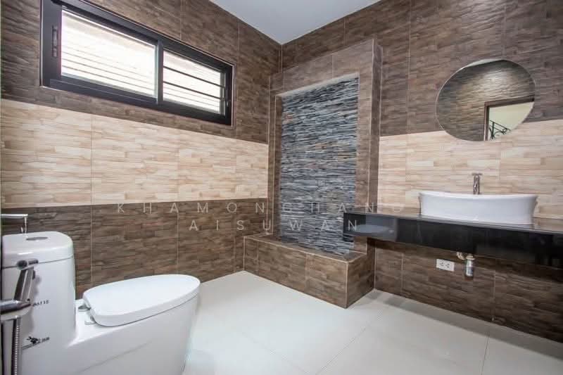 Lanna Montra, Chiang Mai, Nong Kwai, Hang Dong, Chiang Mai, 3 Bedrooms, 242 sqm, Single Detached House For Rent, by Khamonchanok Aisuwan, 60254245 - DDproperty.com