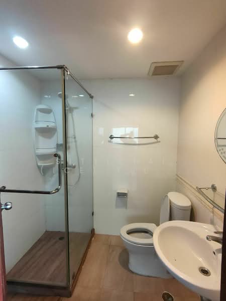Siam Penthouse 1, Bangkok, 51 Sukhumvit Soi 8, Khlong Toei, Khlong Toei, Bangkok, 3 Bedrooms, 160 sqm, Condo For Rent, by Sittichai (Ice) Tulyanon, 60254274 - DDproperty.com