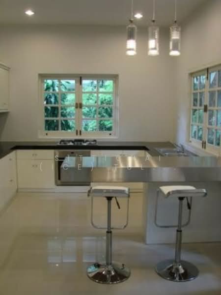 Prompak Gardens Condominium, Bangkok, Sukhumvit, Khlongtoei Nua, Watthana, Bangkok, 3 Bedrooms, 320 sqm, Condo For Rent, by Sittichai (Ice) Tulyanon, 60254312 - DDproperty.com