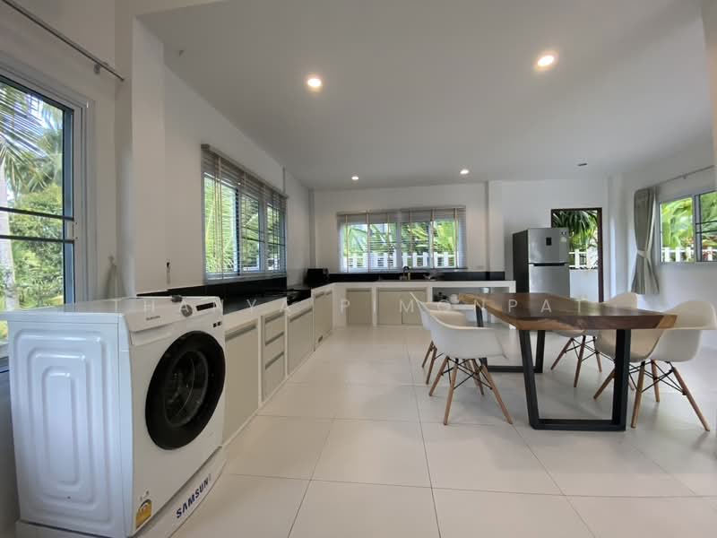 For Rent - Private 2 Bedrooms Villa with Pool in Cozy Setting, Surat Thani