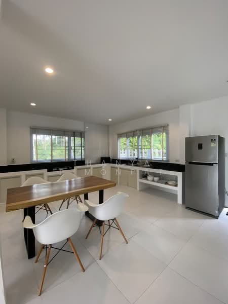 For Rent - Private 2 Bedrooms Villa with Pool in Cozy Setting, Surat Thani