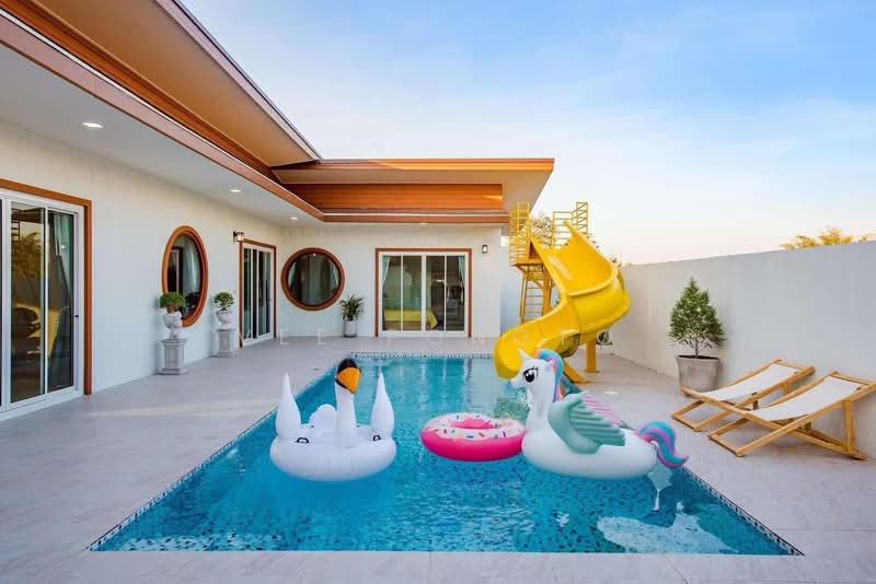 Pool Villa for Rent in Thap Tai Hua Hin, Prachuap Khiri Khan, Thap Tai, Hua Hin, Prachuap Khiri Khan, 4 Bedrooms, 200 sqm, Villa For Rent, by Parkkapol (Smile) Luecha, 60254507 - DDproperty.com