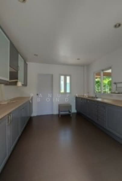 Seabreeze Villa Pattaya, Chon Buri (Pattaya), ถนนสุขุมวิท, Bang Lamung, Bang Lamung (Pattaya), Chon Buri (Pattaya), 3 Bedrooms, 275 sqm, Single Detached House For Sale, by Panupan (Bond) Thongpan, 60254588 - DDproperty.com