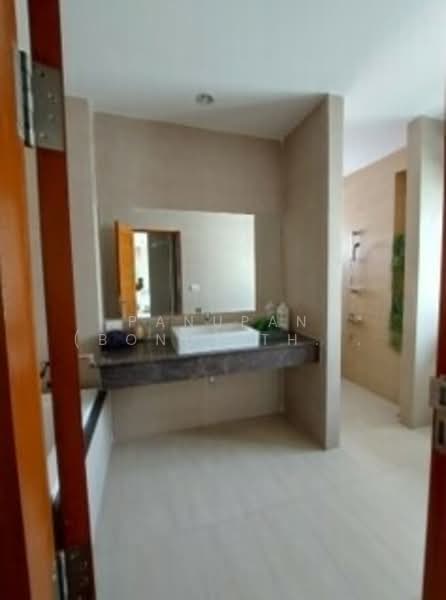 Seabreeze Villa Pattaya : ซีบรีส วิลล่า พัทยา, ชลบุรี, Sukhumvit Road, บางละมุง, บางละมุง, ชลบุรี, 275 ตร.ม., บ้านเดี่ยว ขาย, โดย Panupan (Bond) Thongpan, 60254588 - DDproperty.com