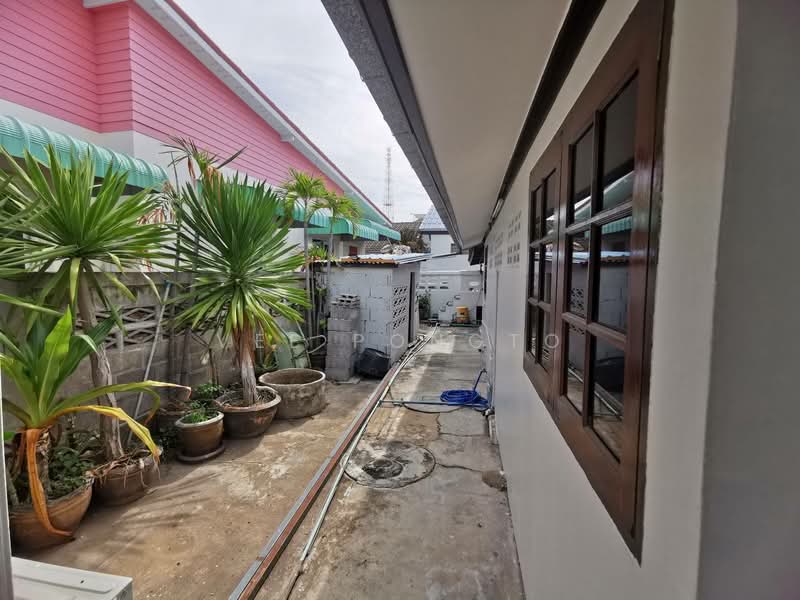 House for Sale and Rent Close to Klai Kangwon Palace, Prachuap Khiri Khan, Hua Hin, Hua Hin, Prachuap Khiri Khan, 5 Bedrooms, 200 sqm, Single Detached House For Rent, by Parkkapol (Smile) Luecha, 60254600 - DDproperty.com