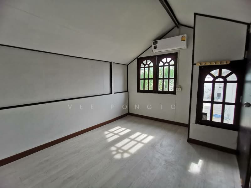 House for Sale and Rent Close to Klai Kangwon Palace, Prachuap Khiri Khan, Hua Hin, Hua Hin, Prachuap Khiri Khan, 5 Bedrooms, 200 sqm, Single Detached House For Rent, by Parkkapol (Smile) Luecha, 60254600 - DDproperty.com