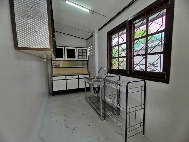House for Sale and Rent Close to Klai Kangwon Palace, Prachuap Khiri Khan, Hua Hin, Hua Hin, Prachuap Khiri Khan, 5 Bedrooms, 200 sqm, Single Detached House For Rent, by Parkkapol (Smile) Luecha, 60254600 - DDproperty.com