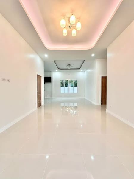 Single house for Sale in Mabprachan-Pong, Chon Buri (Pattaya), Poong, Bang Lamung (Pattaya), Chon Buri (Pattaya), 3 Bedrooms, 280 sqm, Single Detached House For Sale, by Panupan (Bond) Thongpan, 60254612 - DDproperty.com