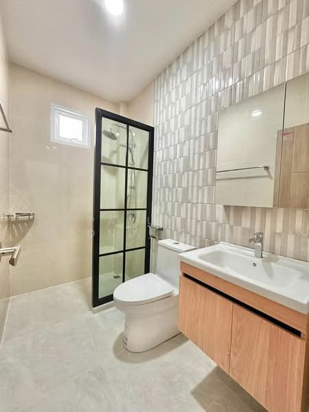 Single house for Sale in Mabprachan-Pong, Chon Buri (Pattaya), Poong, Bang Lamung (Pattaya), Chon Buri (Pattaya), 3 Bedrooms, 280 sqm, Single Detached House For Sale, by Panupan (Bond) Thongpan, 60254612 - DDproperty.com